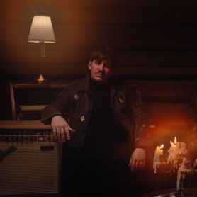 &quot;Between Us&quot; Tour 2025 - A Night of Songs &amp; Stories